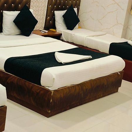 Hotel Golden Hayyath Inn Mumbai Dış mekan fotoğraf