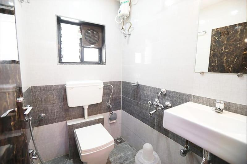 Hotel Golden Hayyath Inn Mumbai Dış mekan fotoğraf